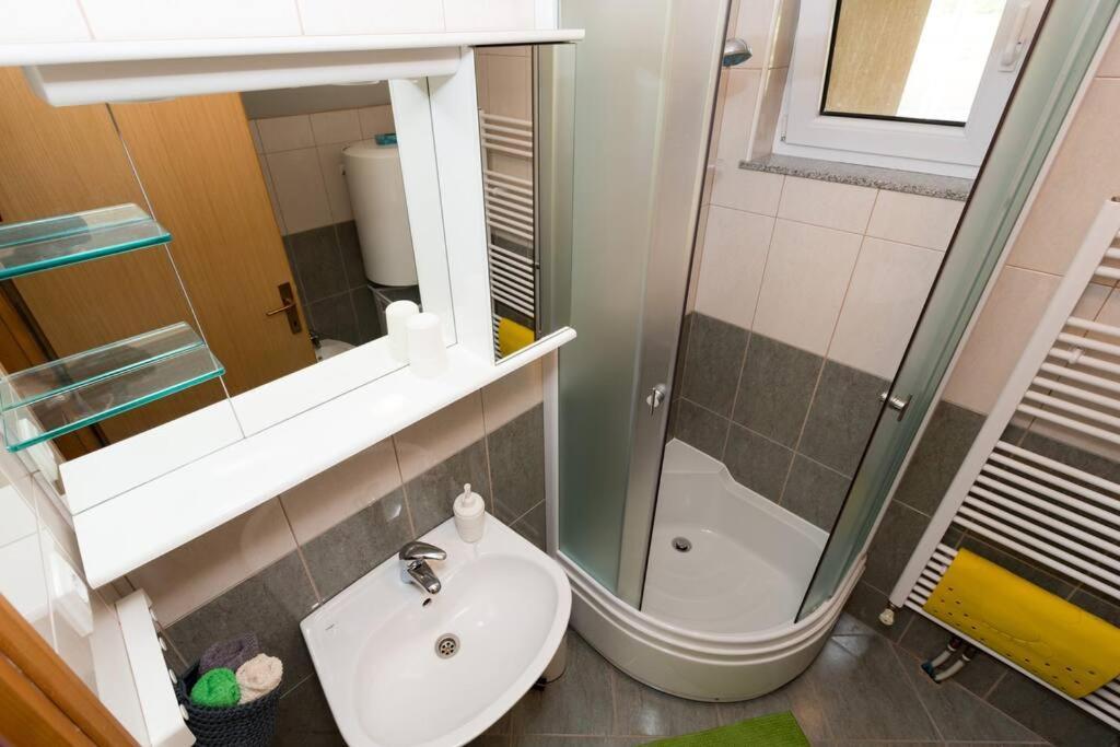 Holiday Home Zulejka Ogulin Exterior foto